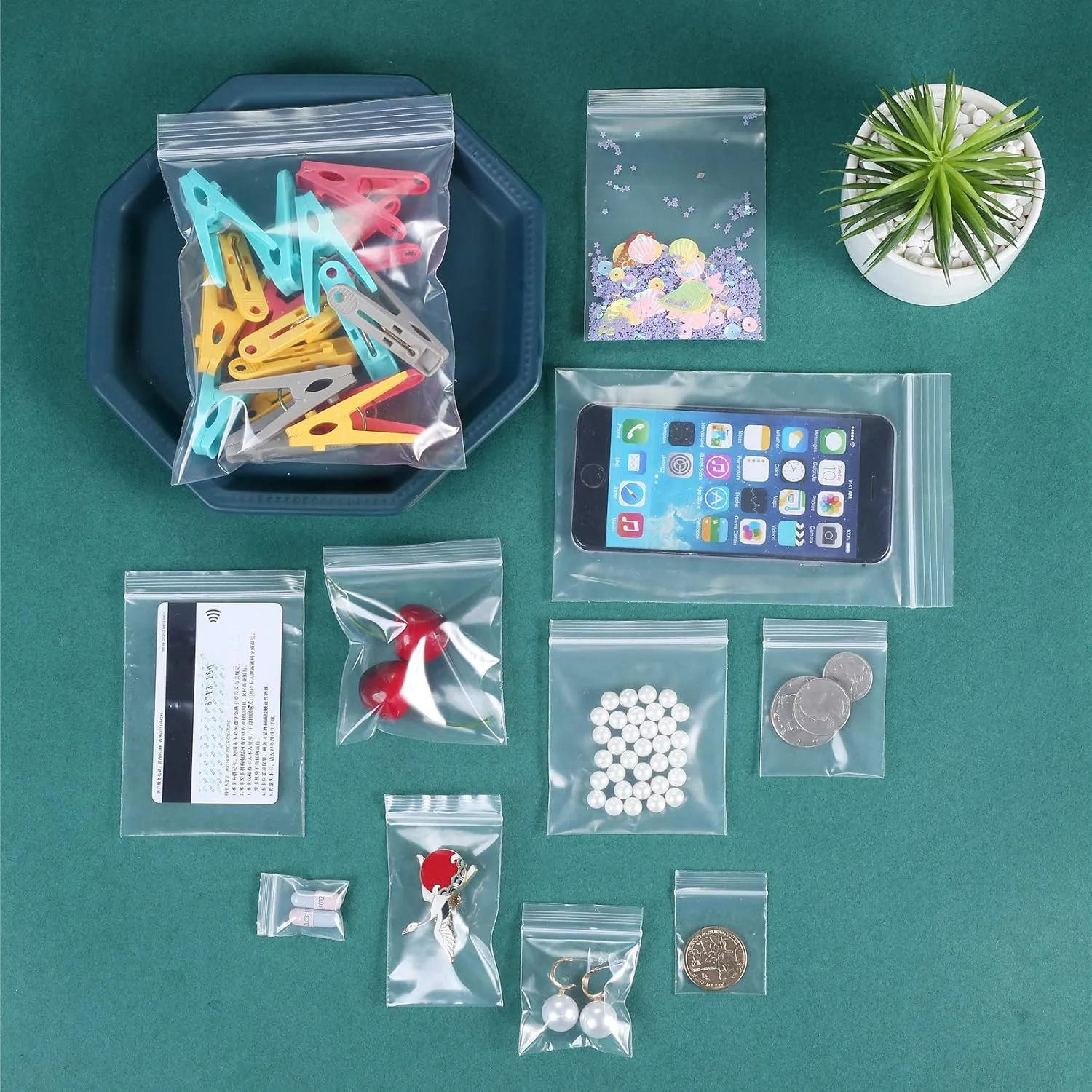 100 Pack 6" x 8" Thick 2.4Mil Clear Zip Seal Lock Poly Bags Reclosable Zip Plastic Bag Durable Prints Envelopes Photos Cards Snack Zipper Bags