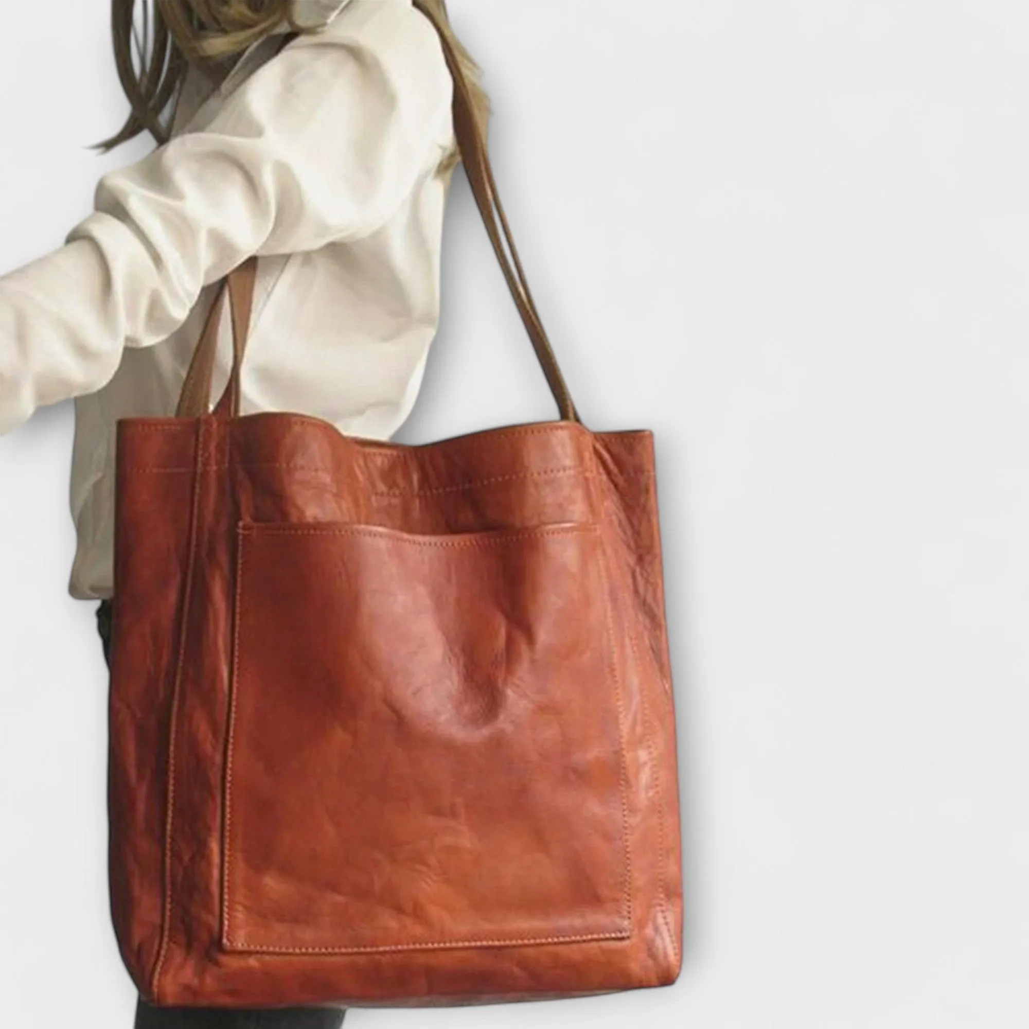Chic and Functional Handbag