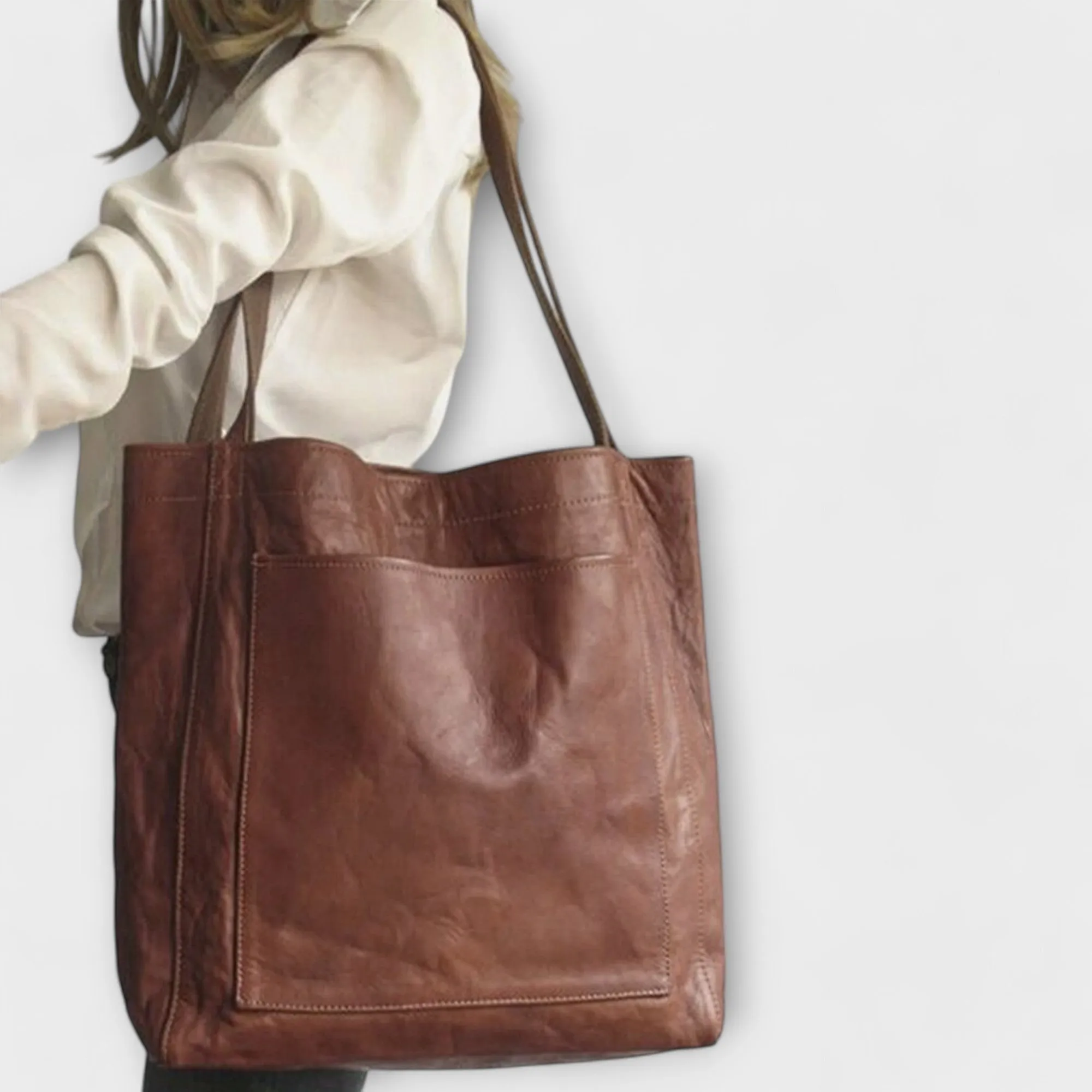 Chic and Functional Handbag
