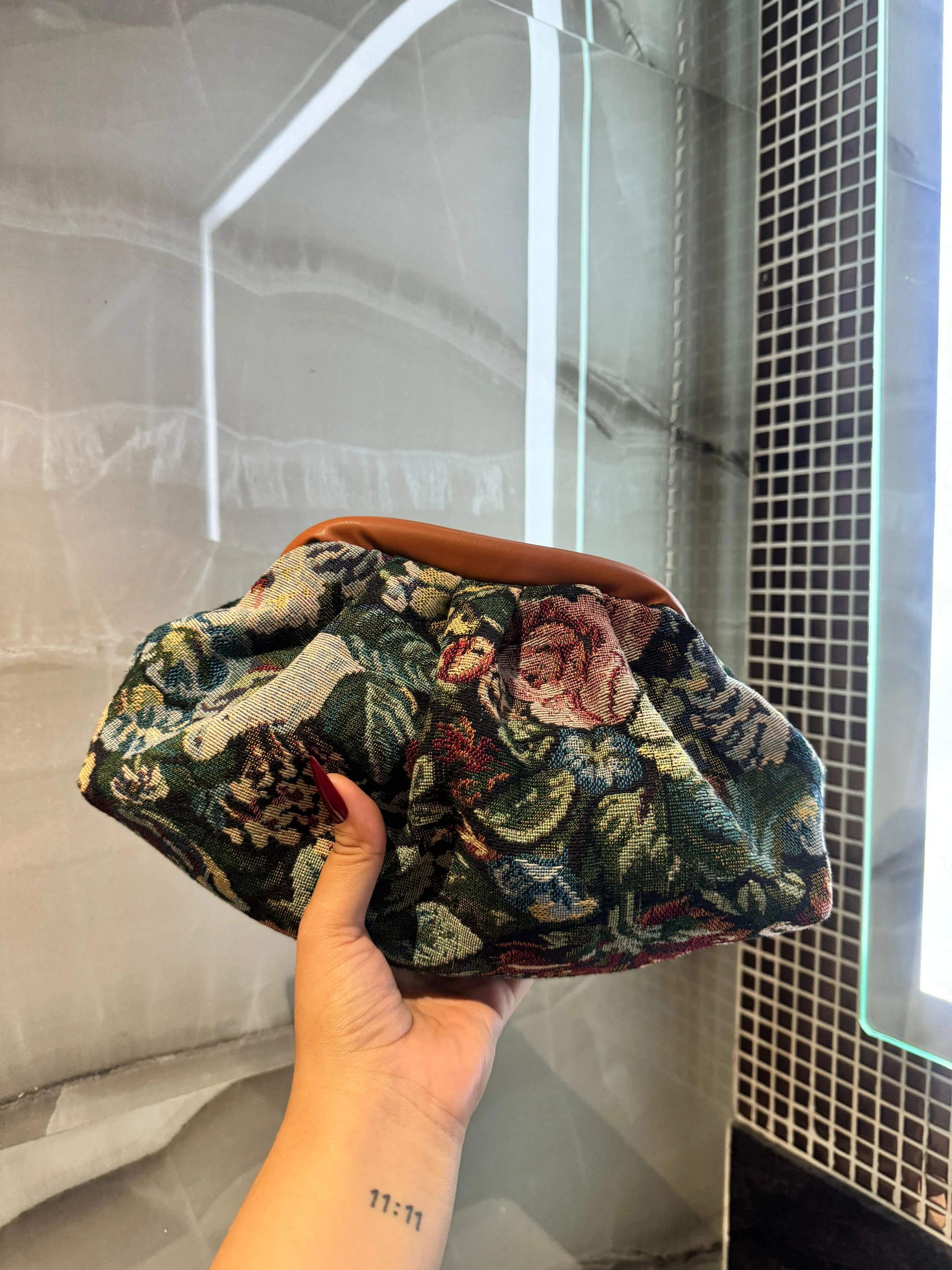 CHIC BATUA BAGS