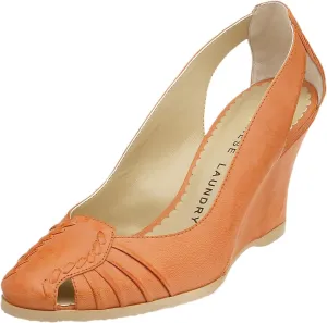 Chinese Laundry Women's Insight Wedge