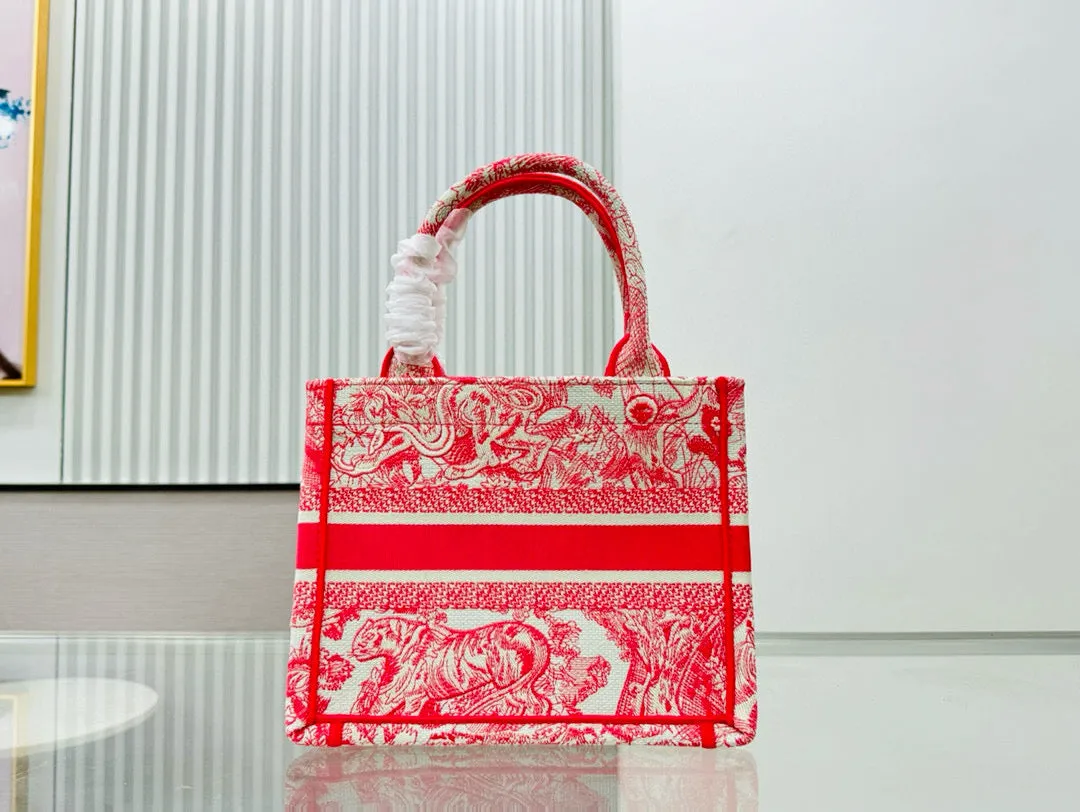 D Book Tote