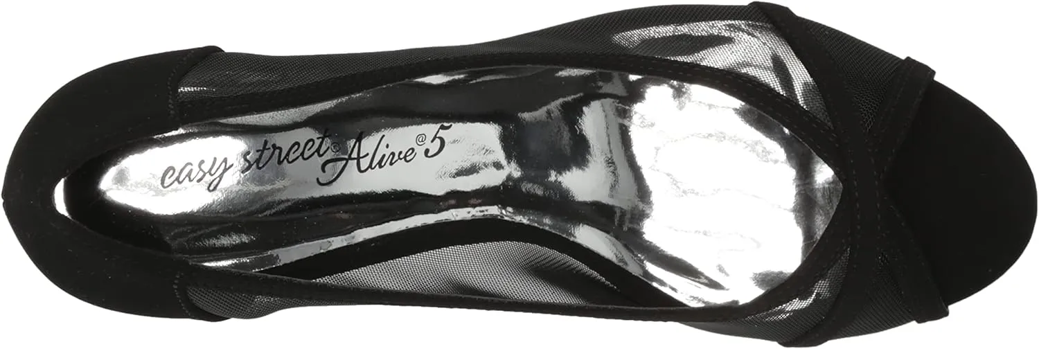 Easy Street Women's Picaboo Pump