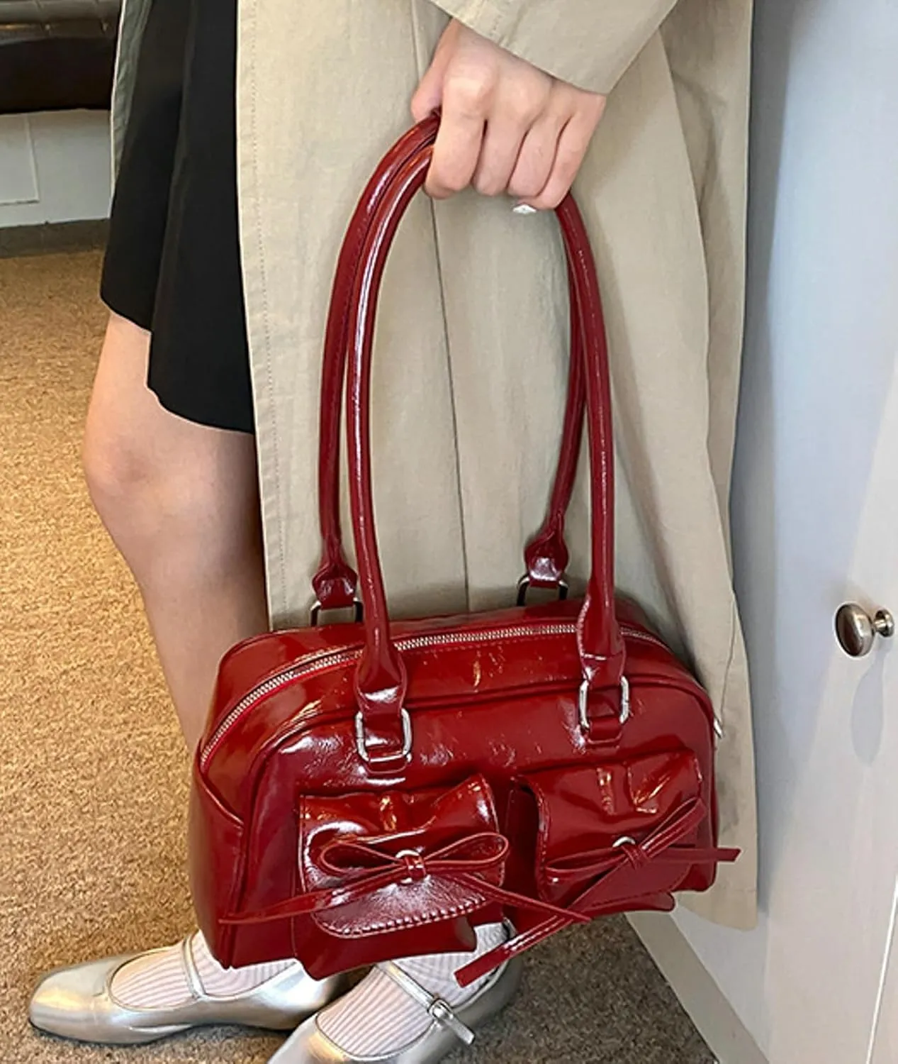 Elegant Bow Shoulder Tote Bag Women Stylish Crossbody Handbag Front Pockets Daily Commute Shopping