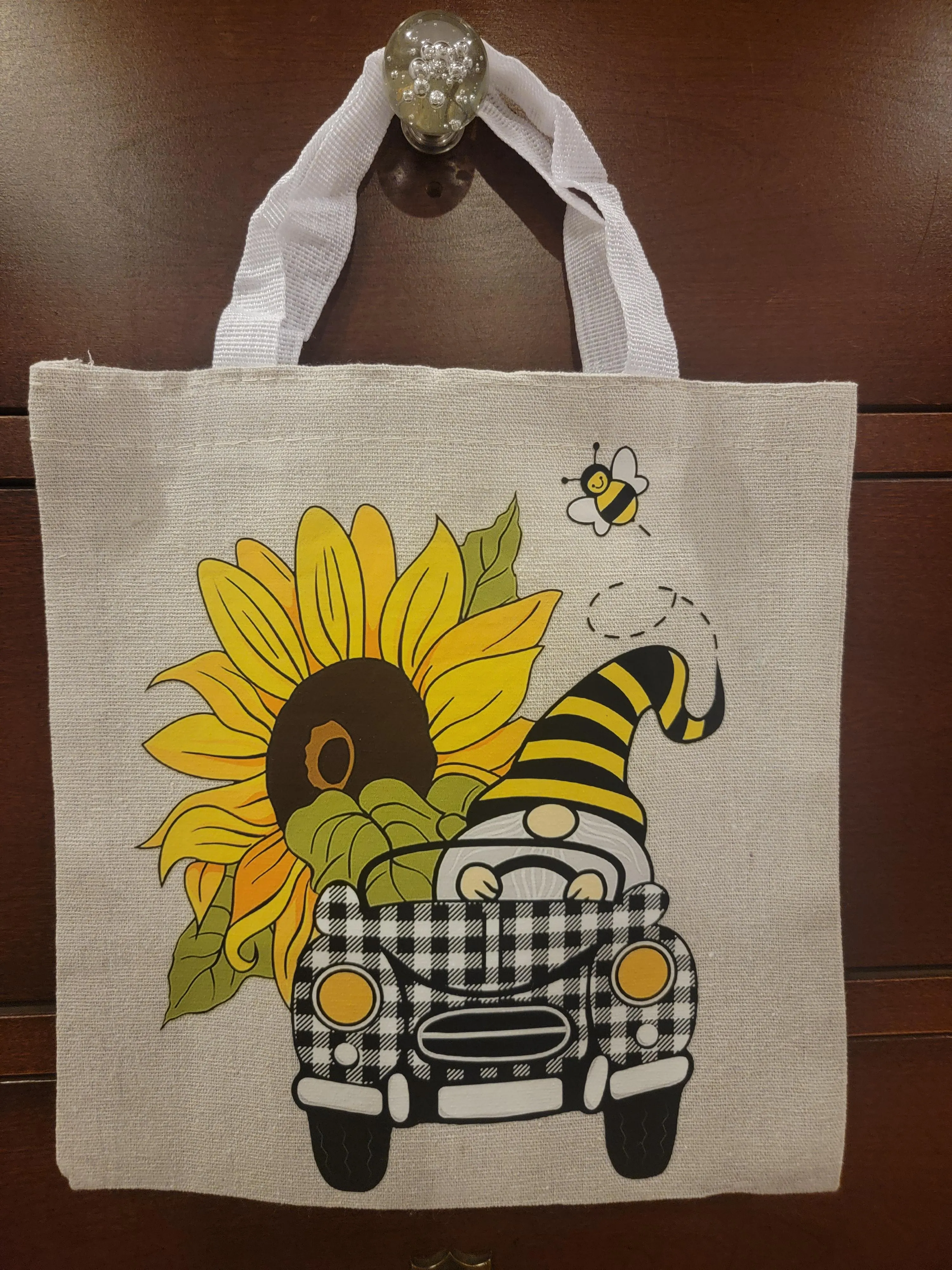 Everyday Essential Mini Tote – Lightweight, Durable & Fashion-Forward!