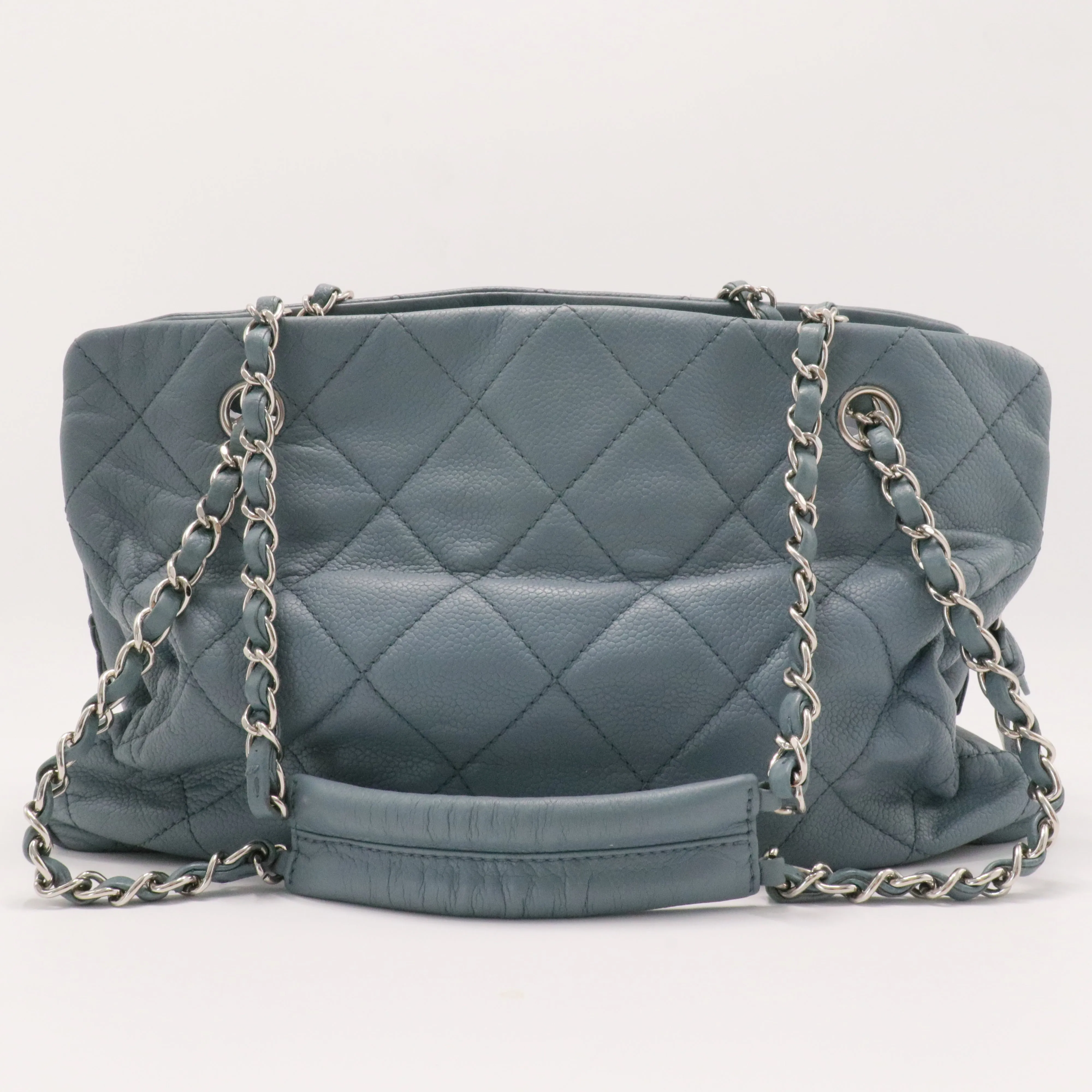Grand Shopping Tote Quilted Caviar