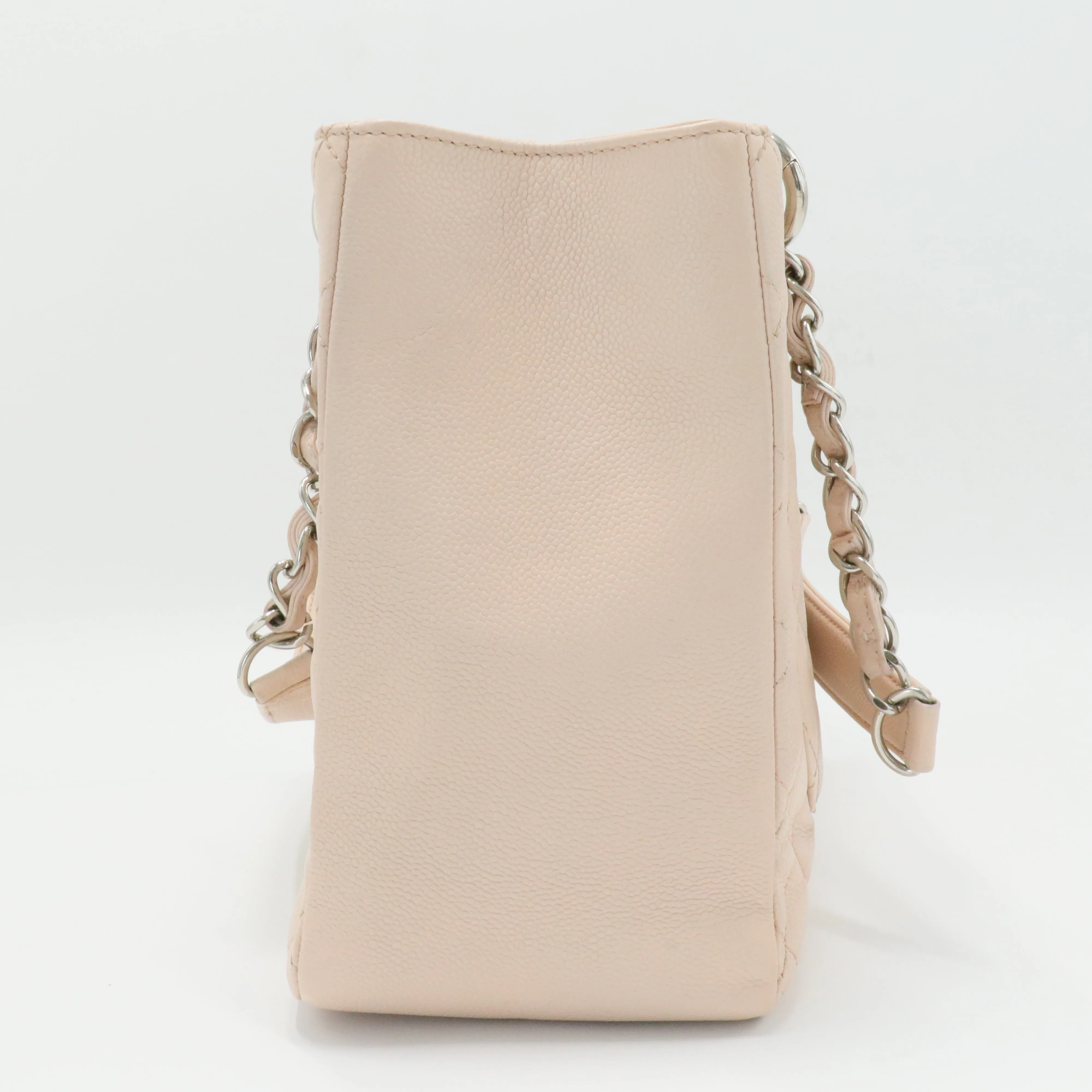 Grand Timeless Shopping Tote Quilted Caviar