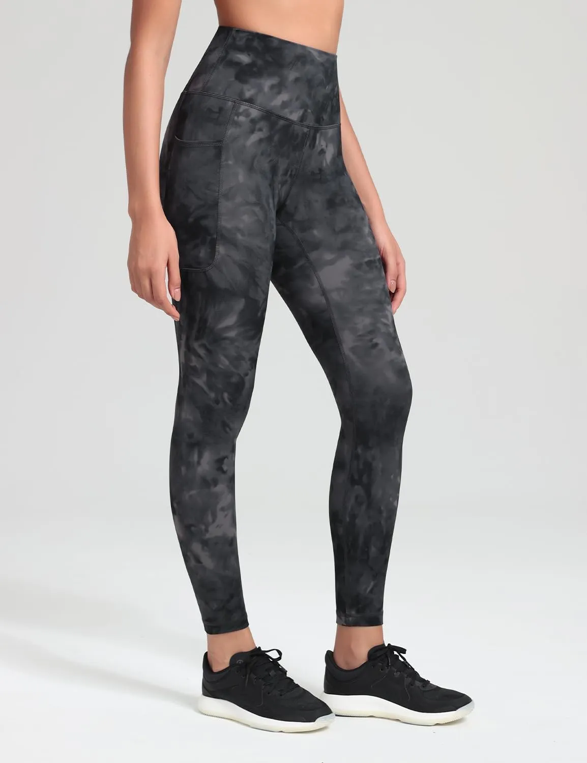 HeyNuts Workout Pro/Yoga Pro 7/8 Leggings with Side Pockets for Women, High Waisted Tummy Control Compression Pants 25''