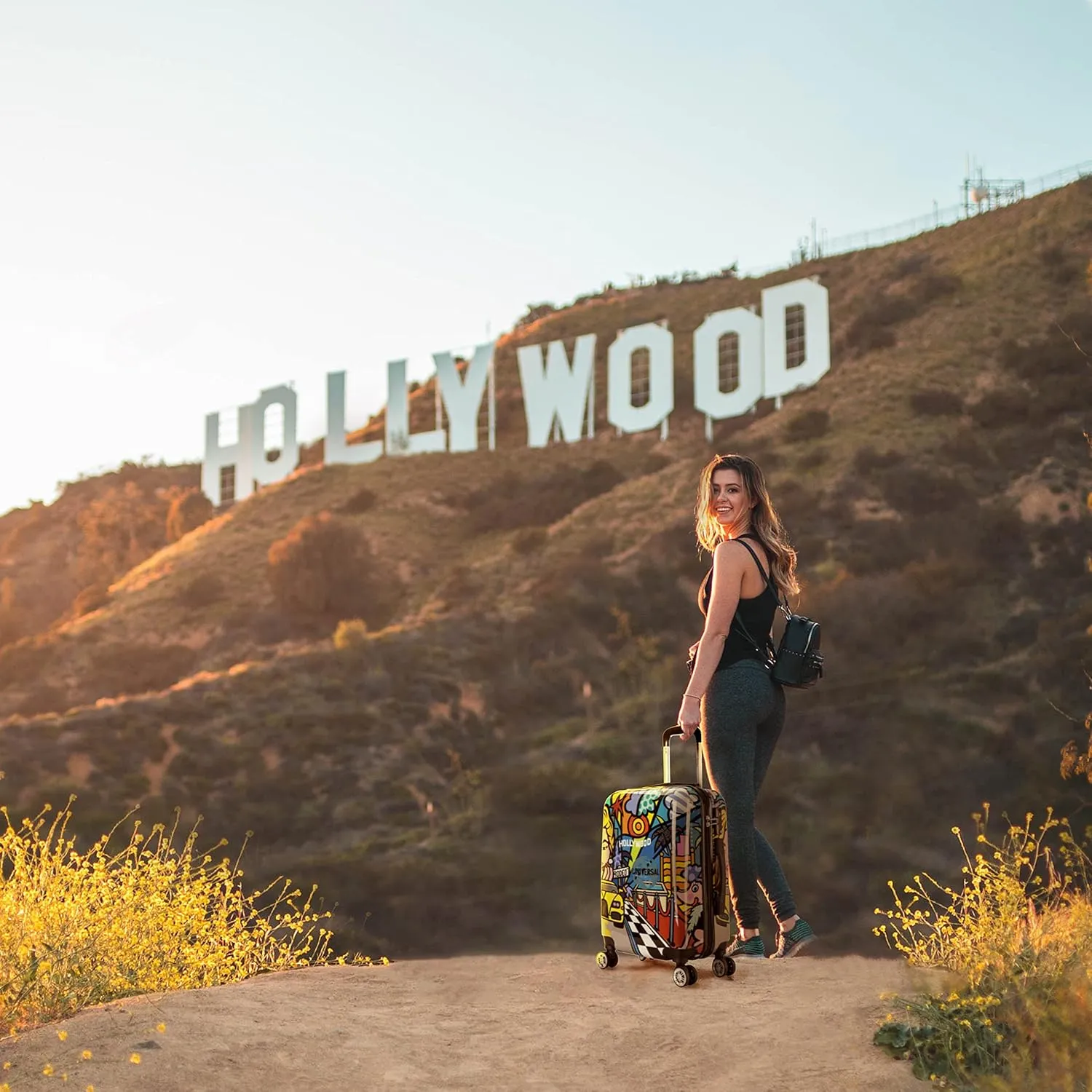 InUSA Hollywood Print Luggage with Spinner Wheels | Durable Lightweight Hardside Suitcase | Travel Bag with Handle and Trolley | 20 Inch Carry-On Spinner Luggage