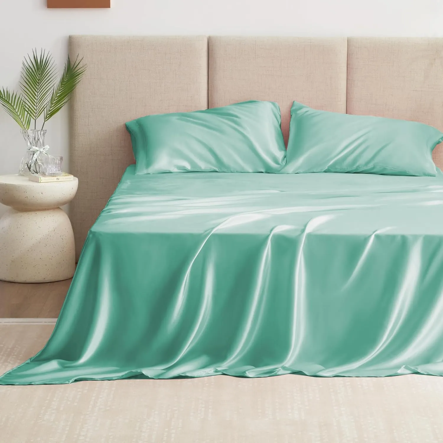 Love's cabin Satin Queen Sheets Set - 4 Piece Aqua Silky Bed Sheets with Deep Pocket, Luxury Silk Feel Satin Queen Size Sheet Set (1 Flat Sheet,1 Fitted Sheet,2 Pillow Cases)