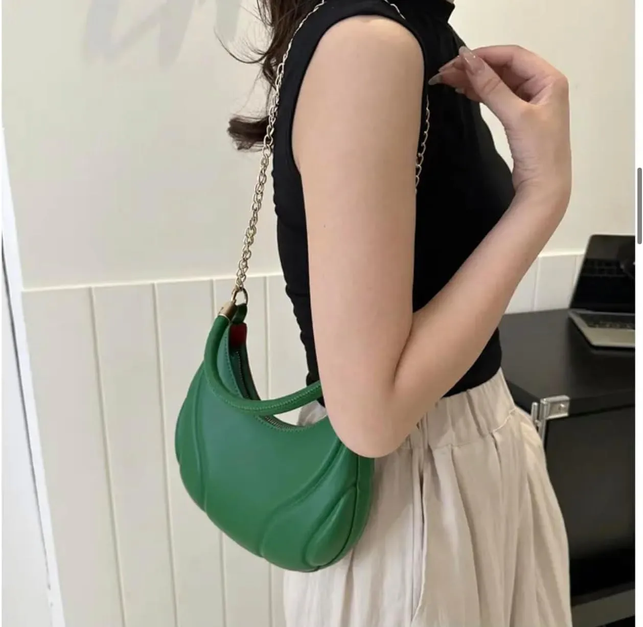 Luxury Leather Hangbag/Shoulder Bag