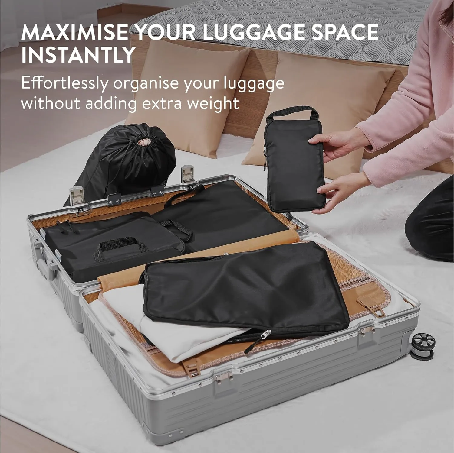 Navaris Compression Packing Cubes Set of 6 - Compressible Travel Bags for Packing Many Sizes - Lightweight Compression Travel Organizer Suitcase Carry On Luggage Backpacks - Black