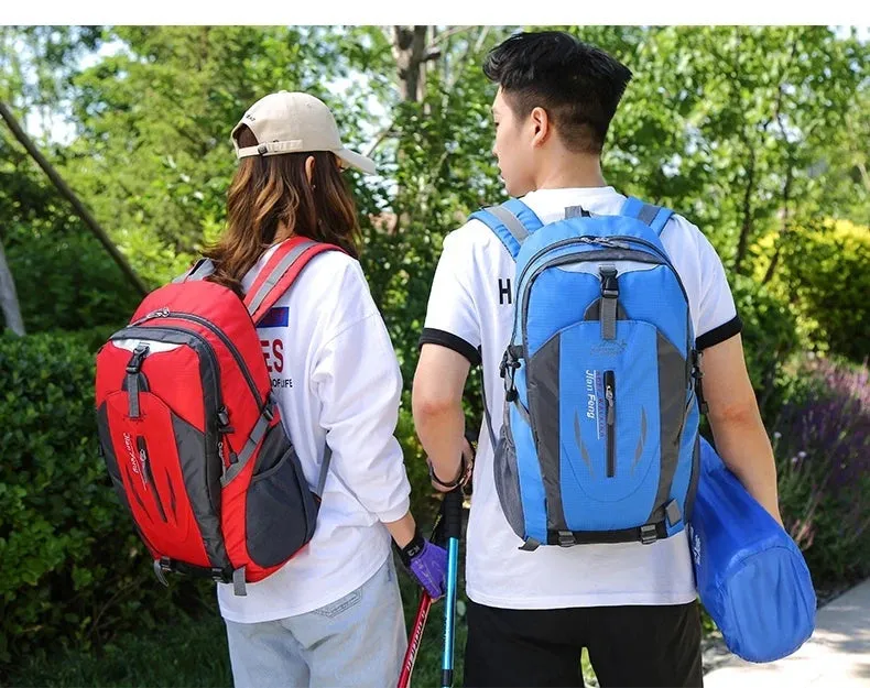 Outdoor Travel Backpack Big Capacity Fashion Travel Backpacks Men Climbing Travel Backpack Classic Sport Travel Backpacks