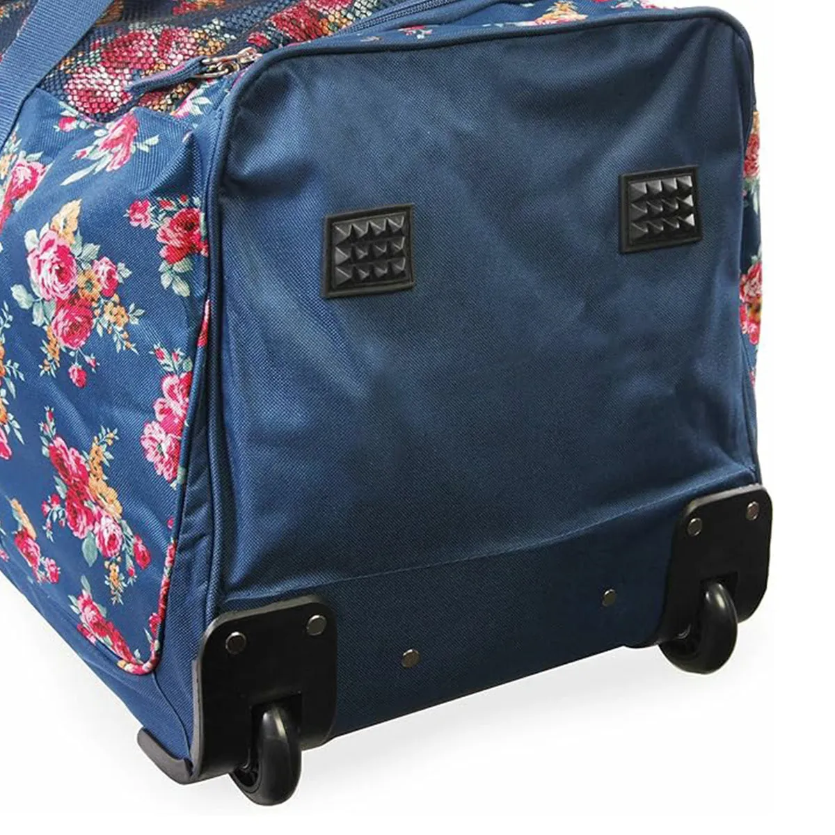 Pacific Coast Signature 32" Women's Large Rolling Duffel Bag