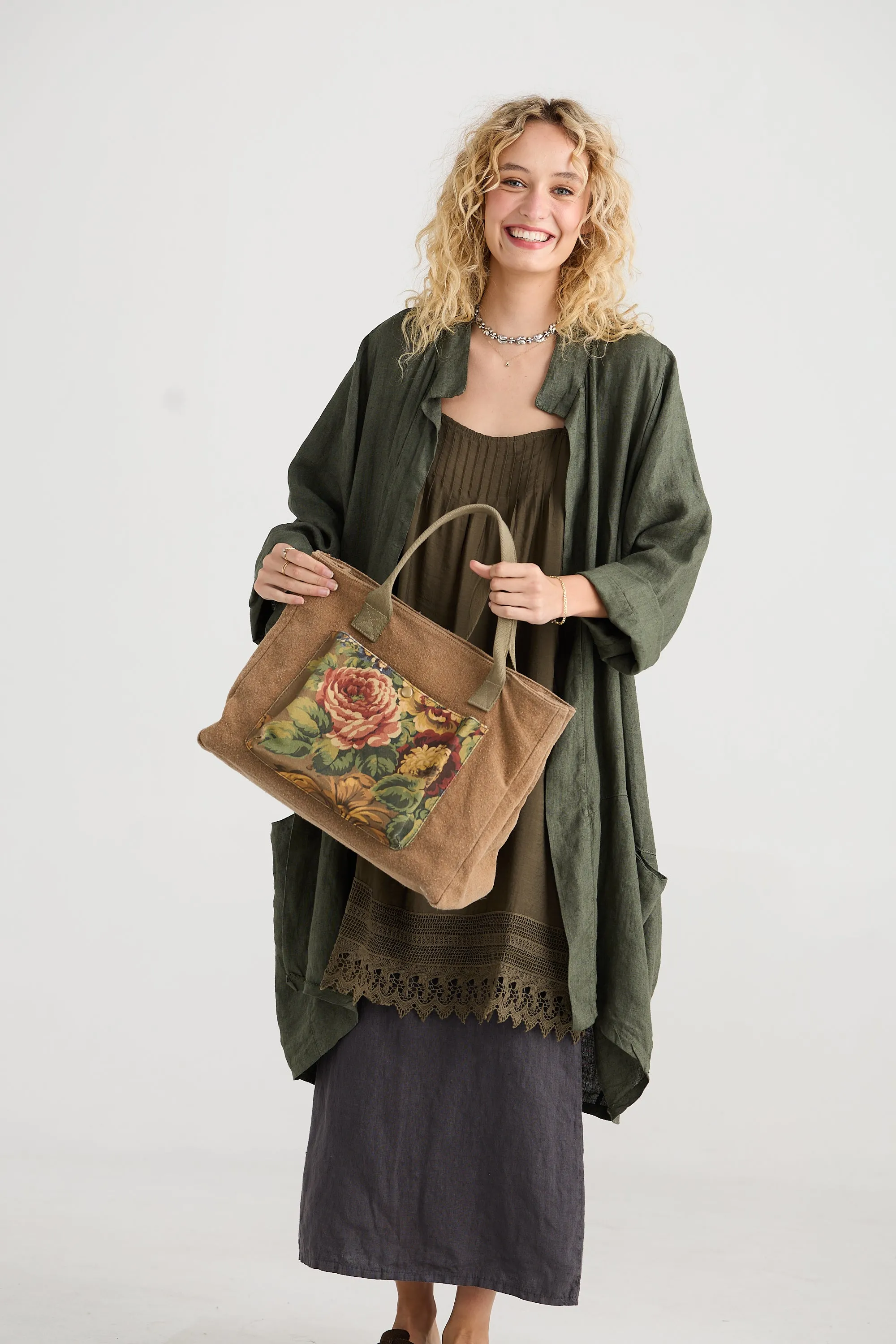 Peregrine linen Tote handbag.