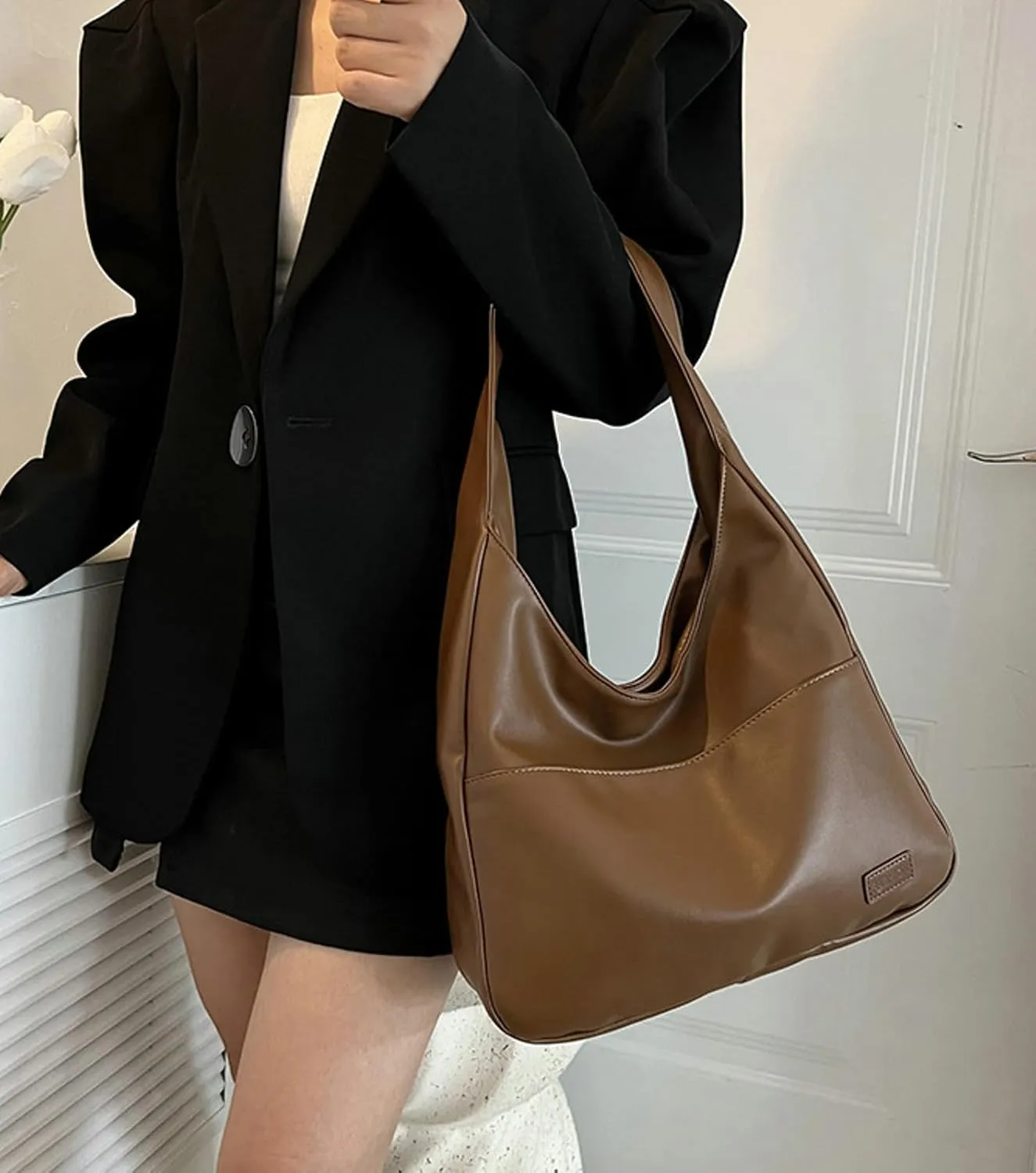 Shoulder Bag Women Tote Bag PU Leather Chic Fashionable Large Magnetic Closure 2024 Bag Casual Commuting Handbag