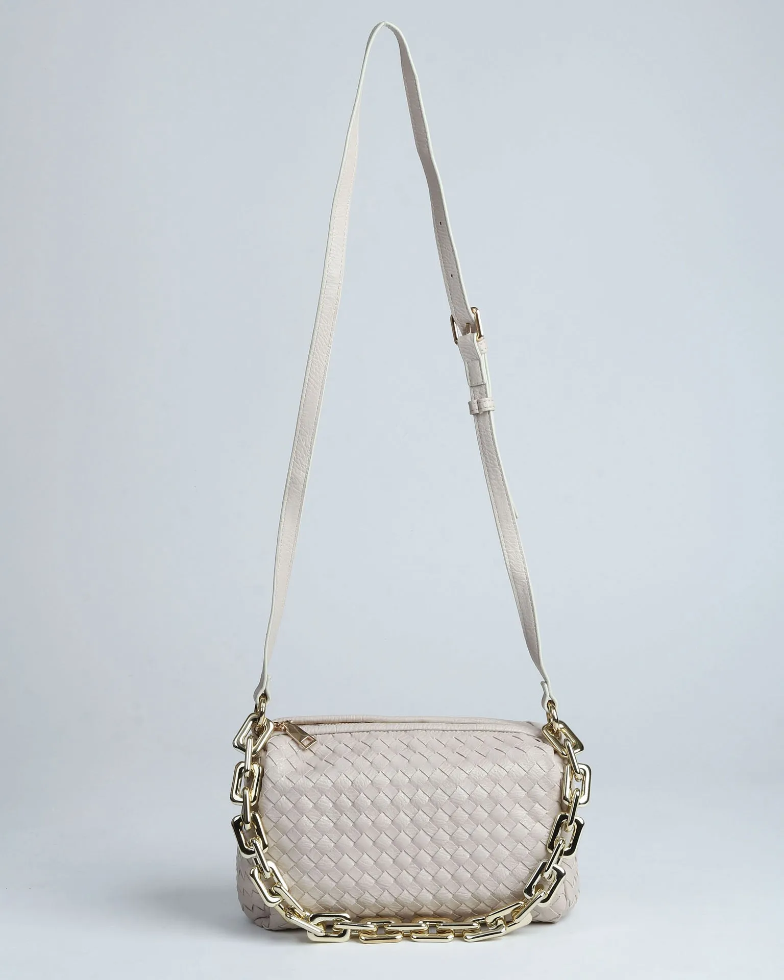 Sleek Chic Wonderlust
