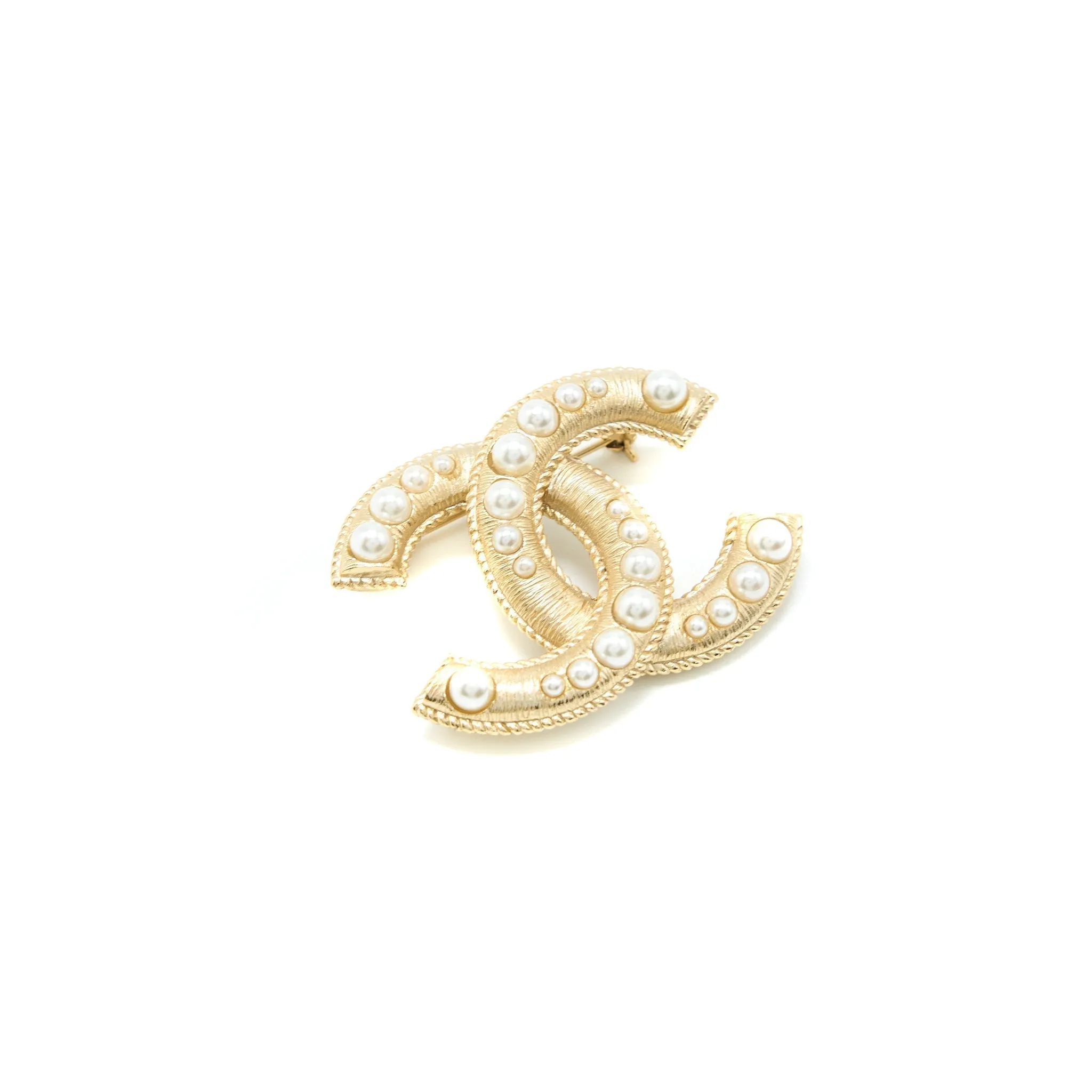 Tone Light Chanel Logo/Pearl Gold Brooch CC Chic Exclusive access