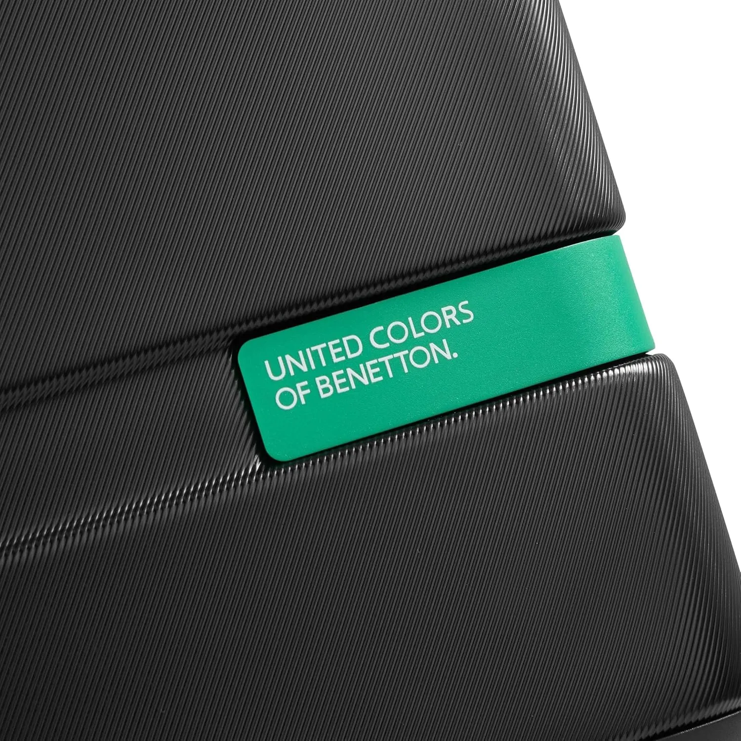 United Colors of Benetton Now Hardside Luggage with Spinner Wheels, Black, Carry-On 19 Inch