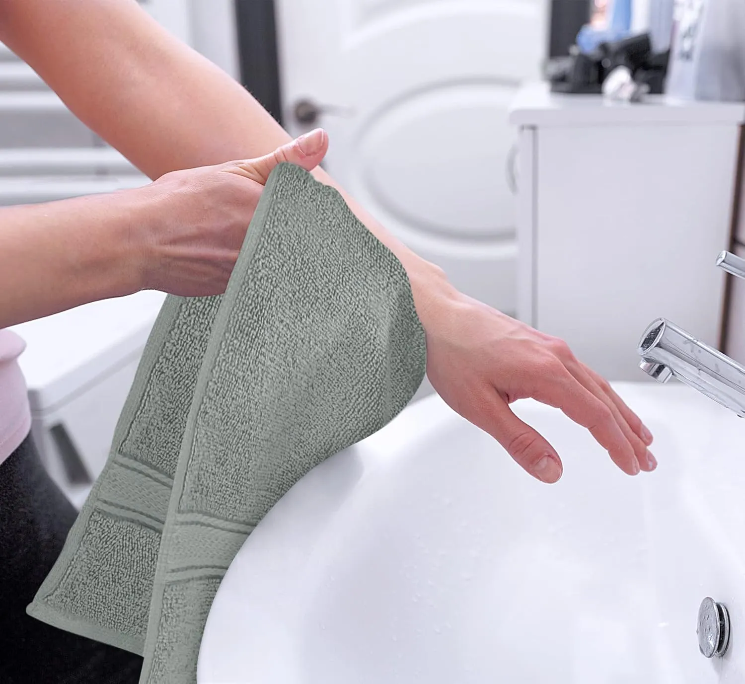 Utopia Towels [6 Pack Premium Hand Towels Set, (16 x 28 inches) 100% Ring Spun Cotton, Ultra Soft and Highly Absorbent 600GSM Towels for Bathroom, Gym, Shower, Hotel, and Spa (Cool Grey)