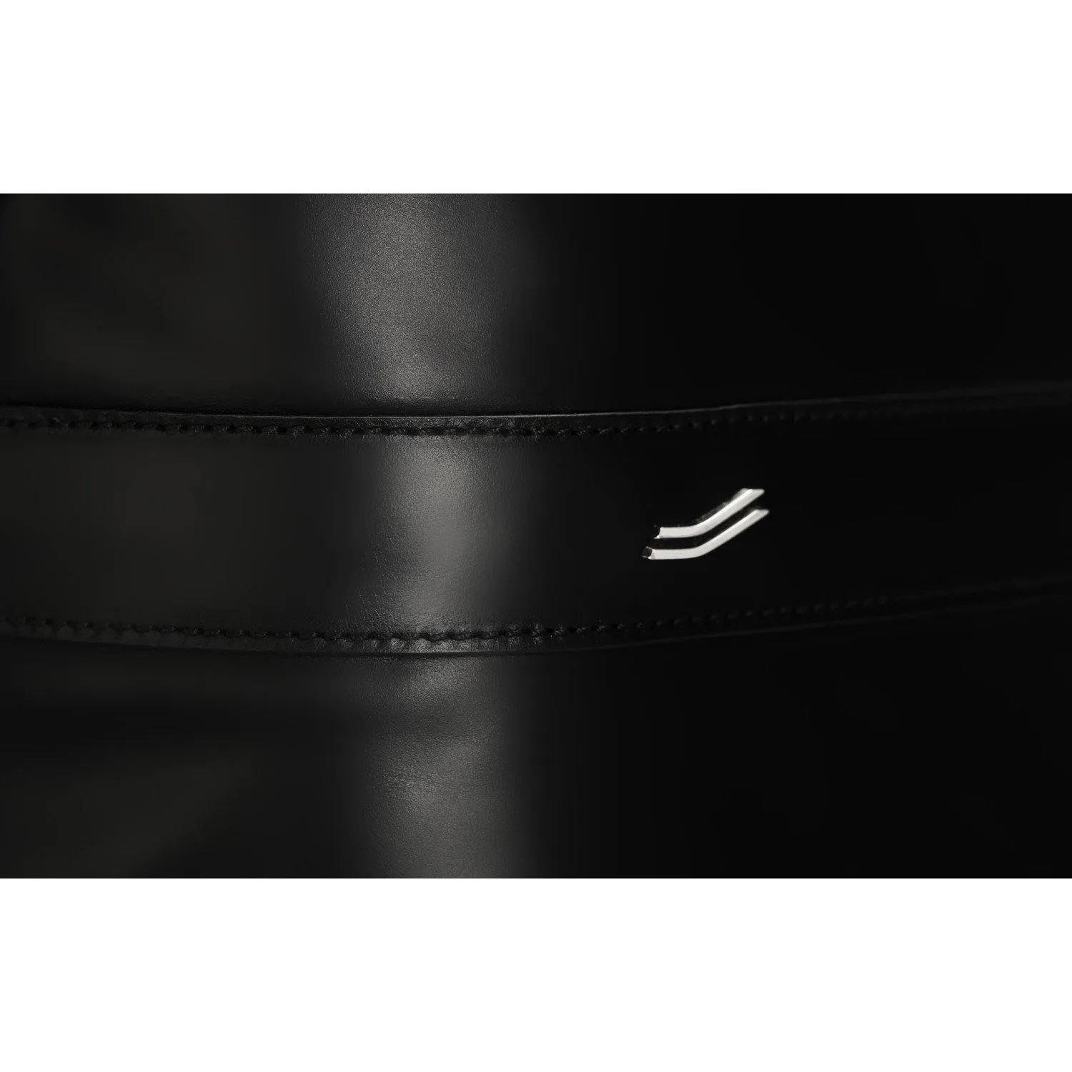 Vocier F38 Leather Zero Crease System