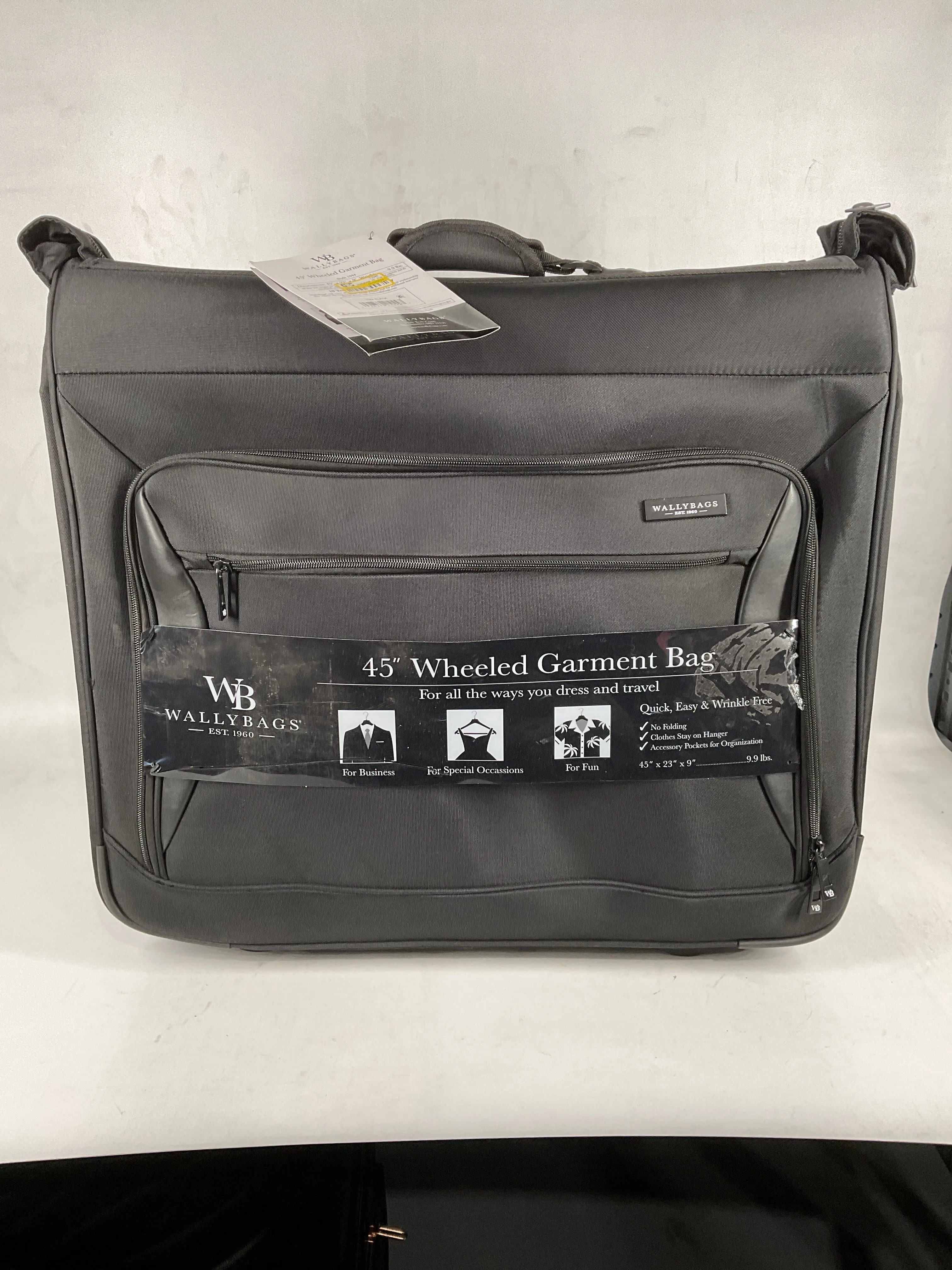 WallyBags® 45” Premium Rolling Garment Bag with multiple pockets Black One Size U3