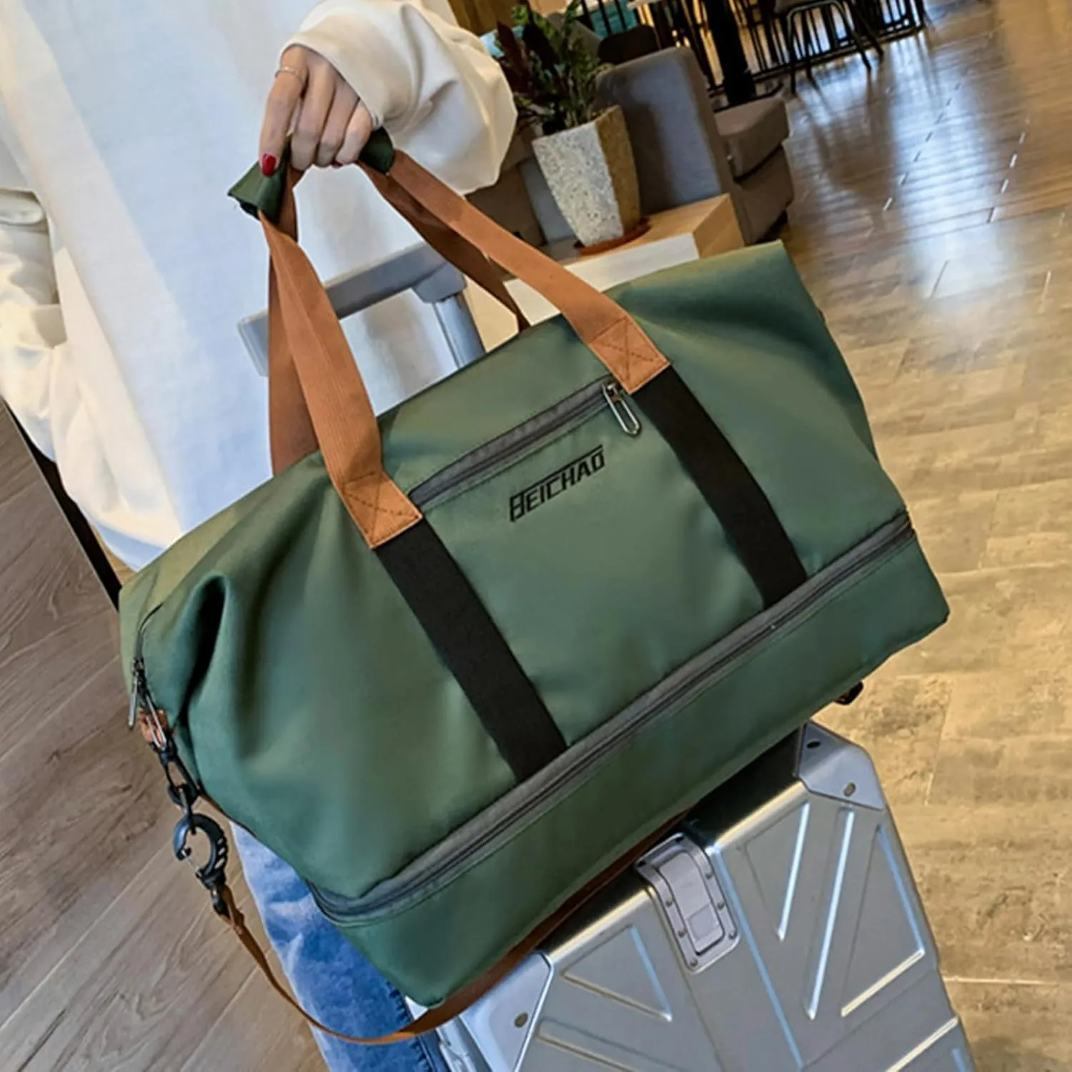 Weekender Bags for Women with Shoe Compartment, Travel Duffel Bag, Overnight Carry On Personal Item Bag with Wet Pocket, Gym Bag (Green), LXXB810