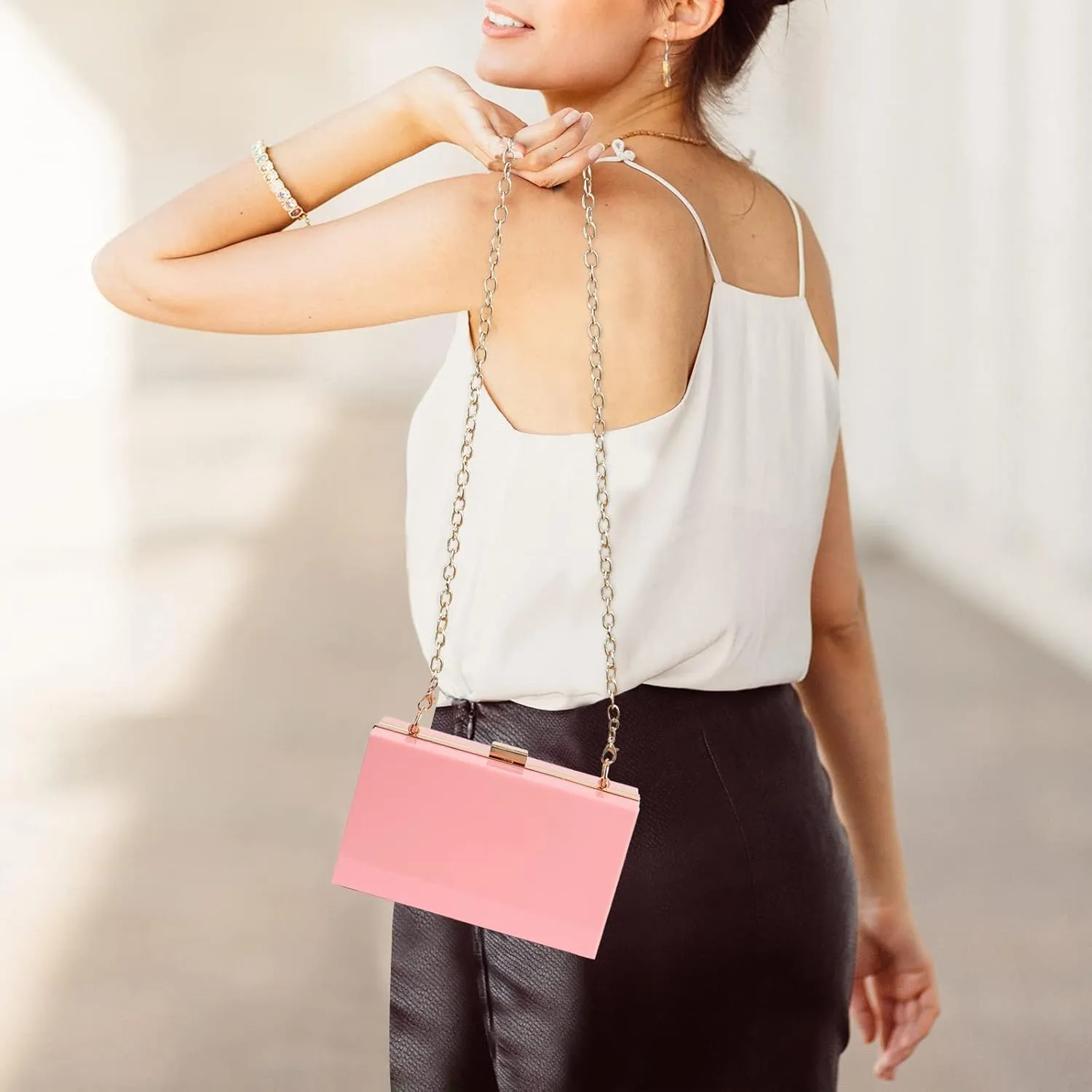WJCD Women Clear Purse Acrylic Box Clutch Handbag, Small Transparent Crossbody Evening Bag Stadium Approved Gold Chain Strap