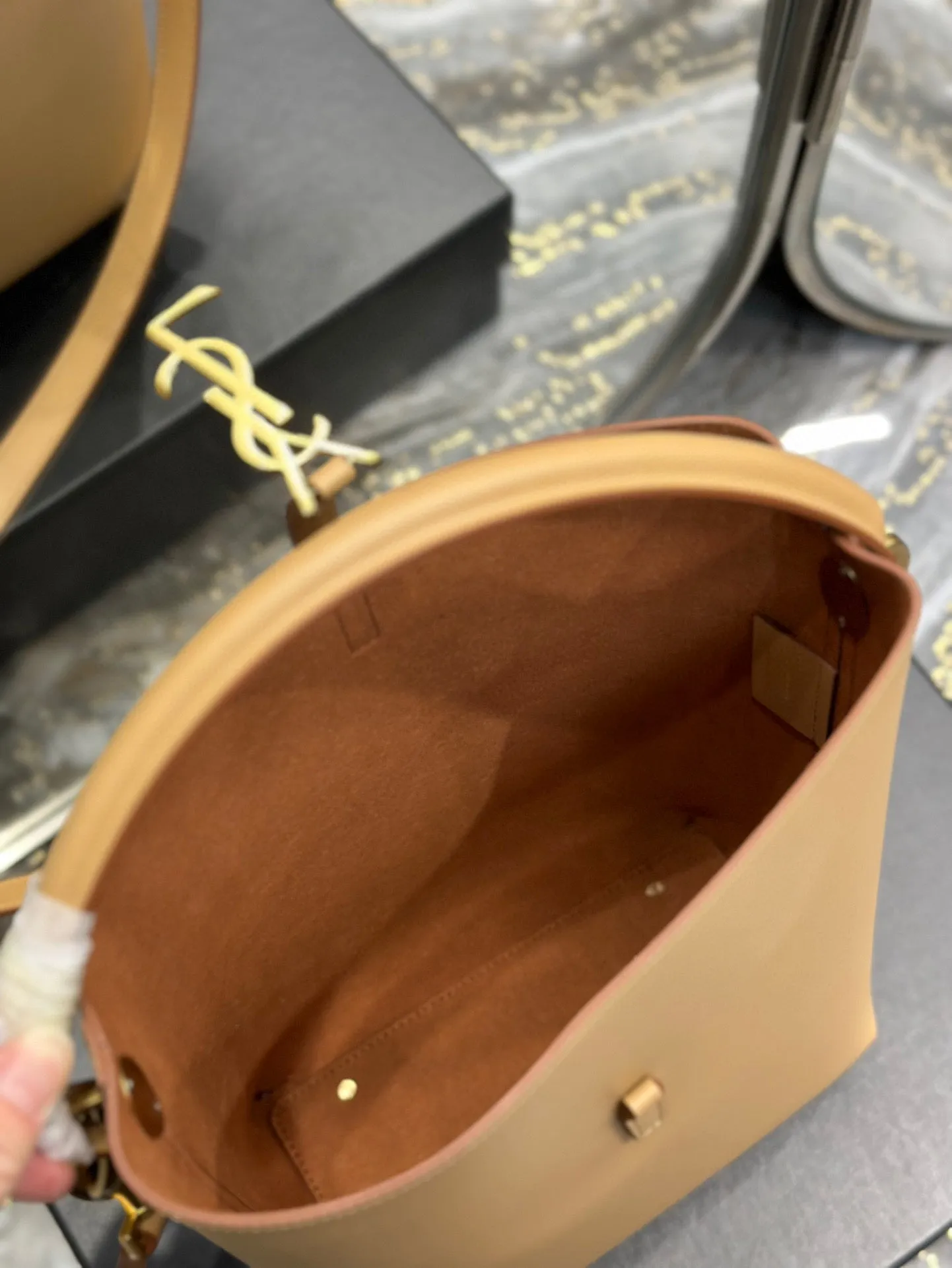 Y Bucket Bag in Original Italian Calfskin